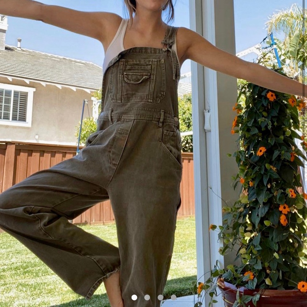 Vintage olive green overalls. Size small.